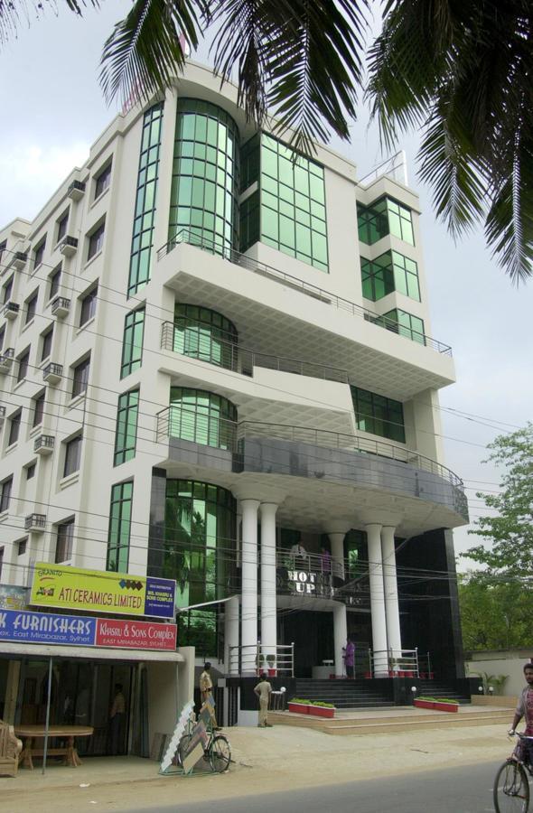 Hotel Supreme Sylhet Exterior photo